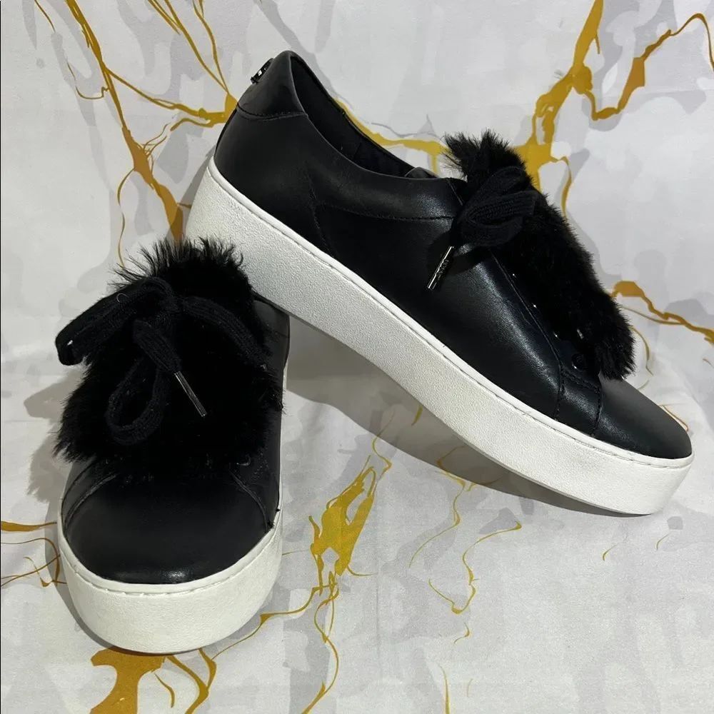 * Michael Kors Black Sneakers with Fur and White Sole